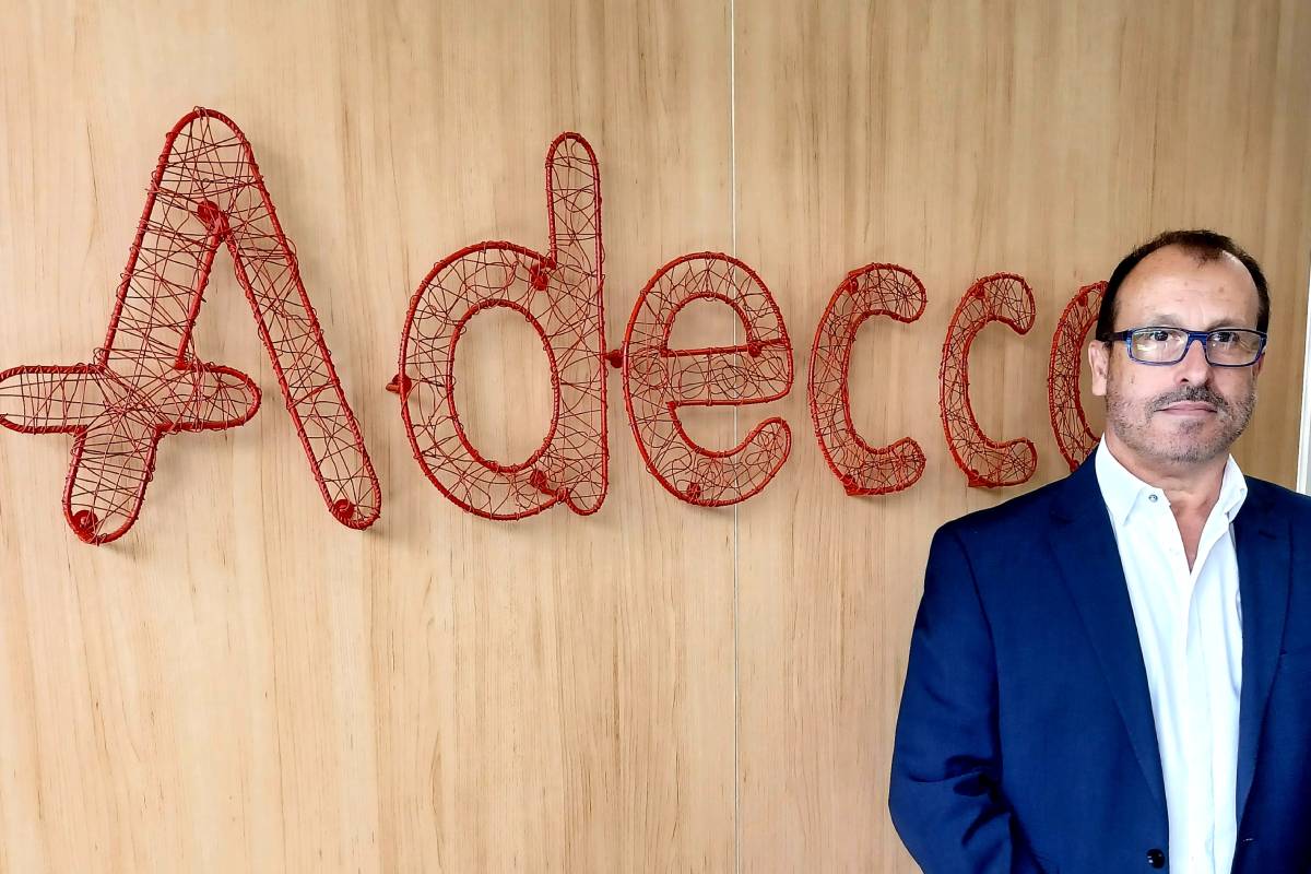 Lucas Corbatón, director del Canal Farmacia de Eurovendex (Grupo Adecco).
